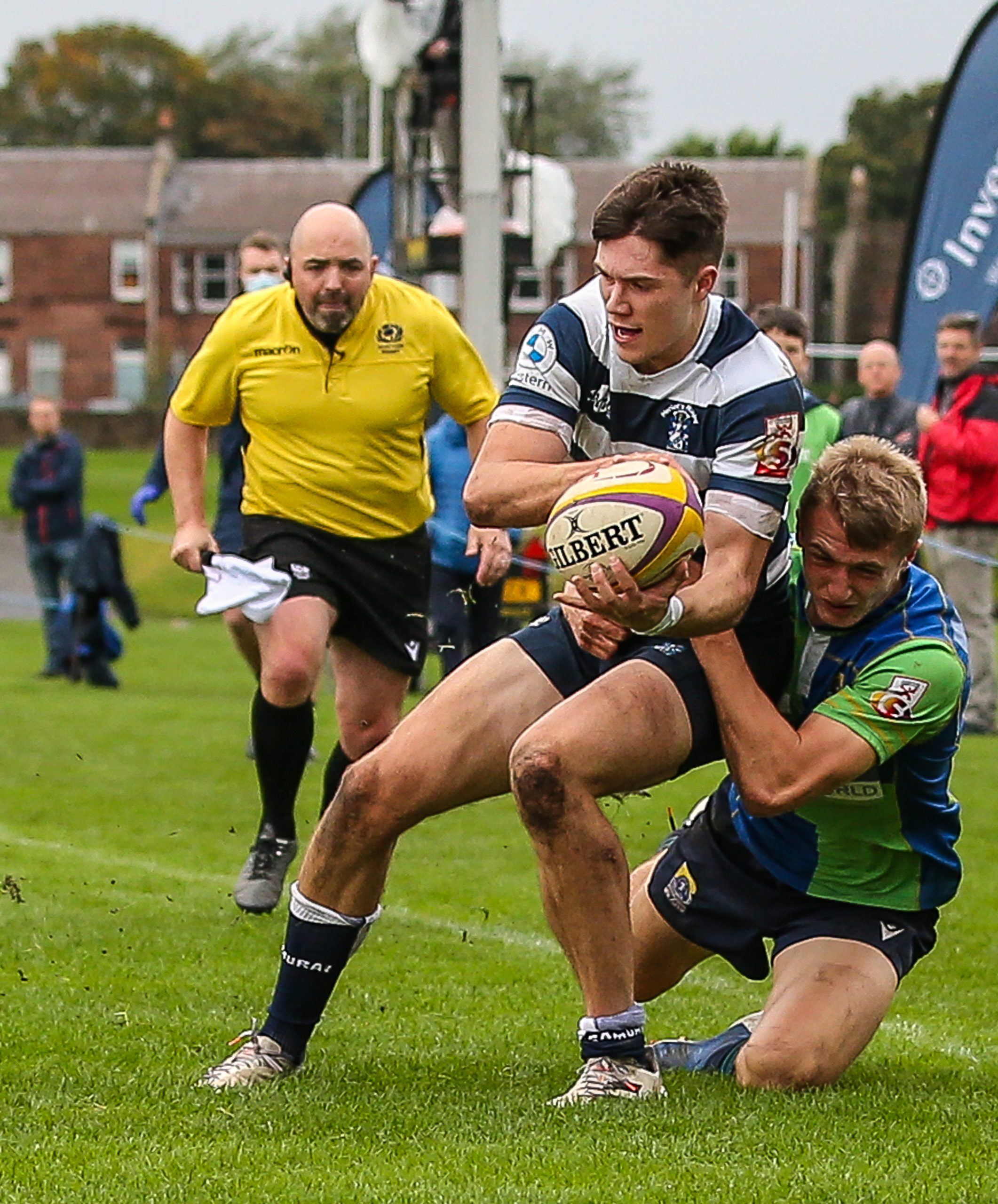Boroughmuirs Duncan Munn tackles Heriots Ben Evans.FOSROC Super 6 match between Heriot's Rugby and Boroughmuir Bears at Goldenacre, Edinburgh on 09/10/2021. 

(Photo: 39 Design Photography)