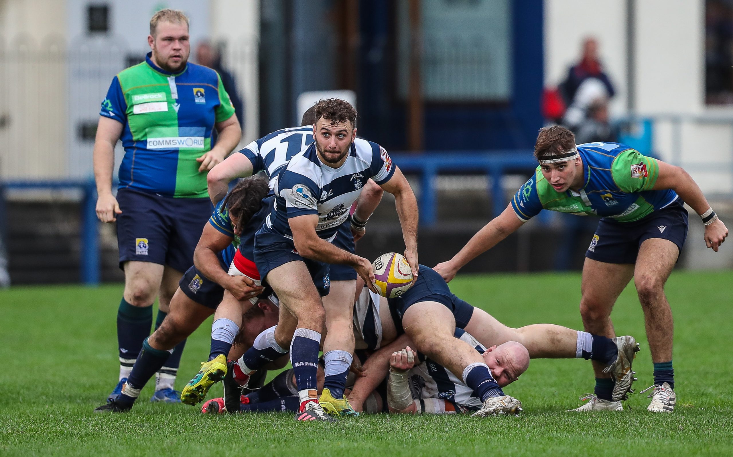 Heriots Lloyd Wheeldon passes from the base of a ruck.FOSROC Super 6 match between Heriot's Rugby and Boroughmuir Bears at Goldenacre, Edinburgh on 09/10/2021.
(Photo: 39 Design Photography)